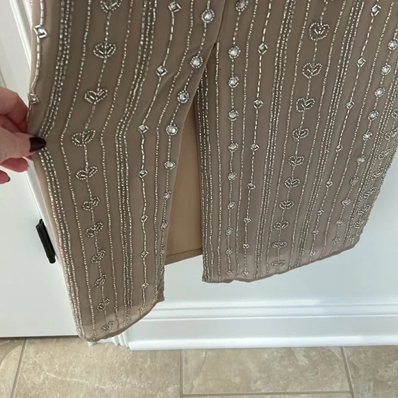 Mac Duggal Beaded Cap Sleeve Column Dress - Picture 9 of 10